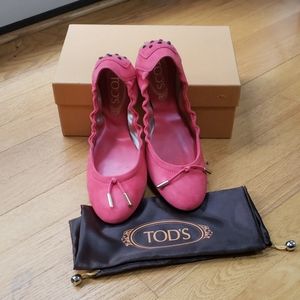 Tod's Pink Suede Flats